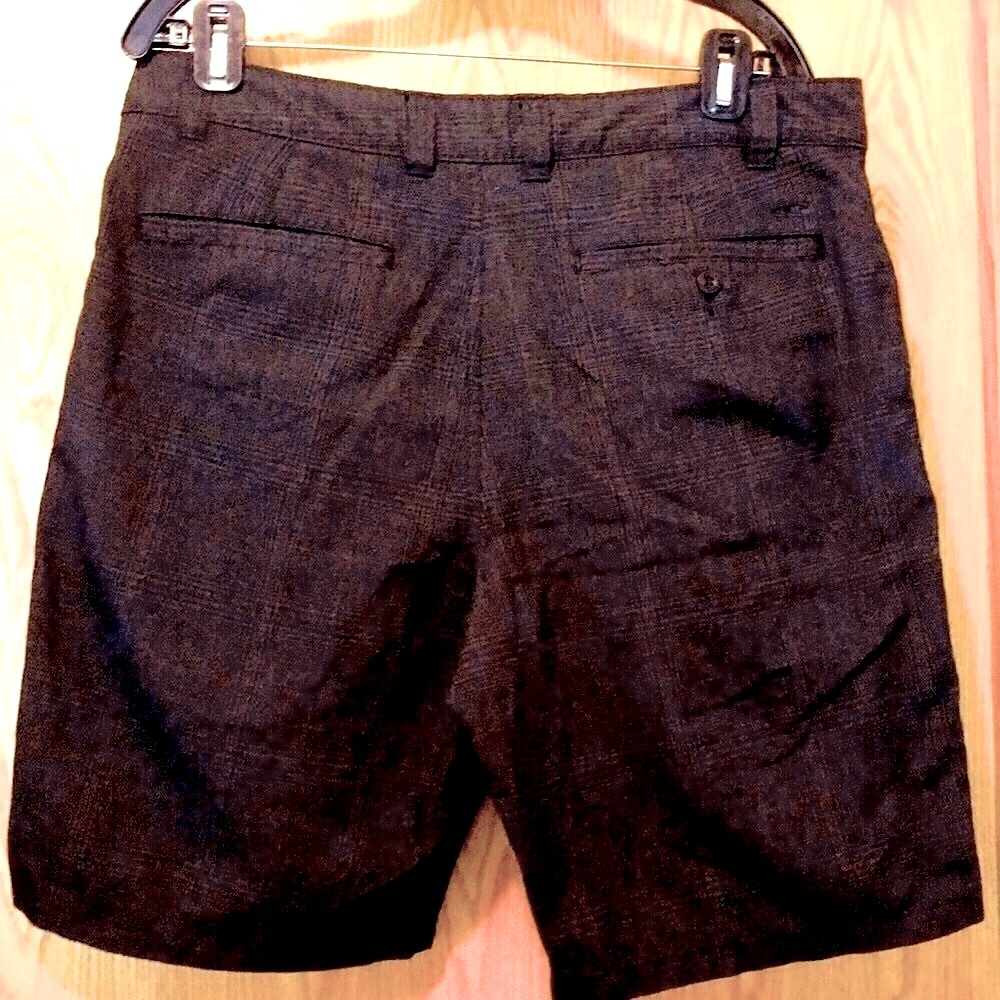 O’Neill 36 x 9.5” black gray plaid woven men’s golf every day shorts NICE!